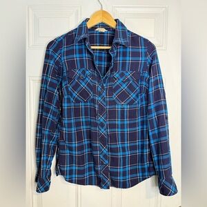 Duluth Trading Co Blue Plaid Women's Blouse
